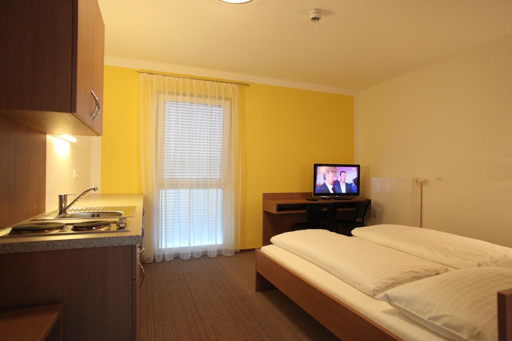 Fair-Price-Hotel Bad Waltersdorf Exterior photo